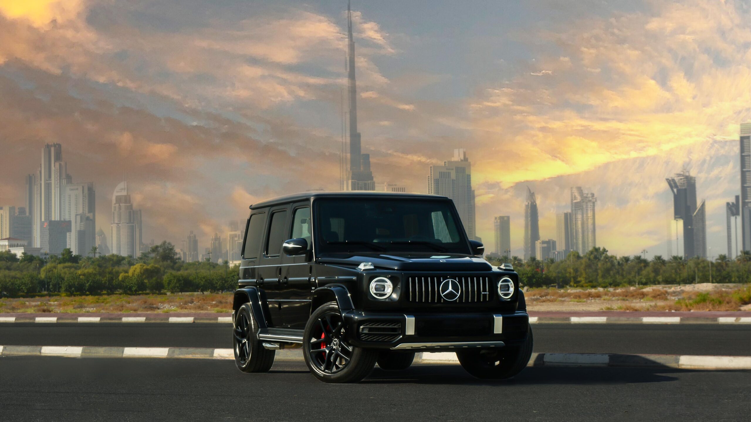 Mercedes Benz G63 – Glossy black