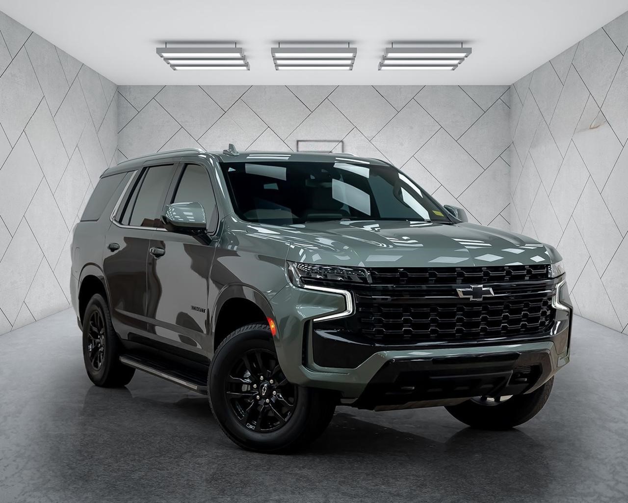 Chevrolet Tahoe Gray